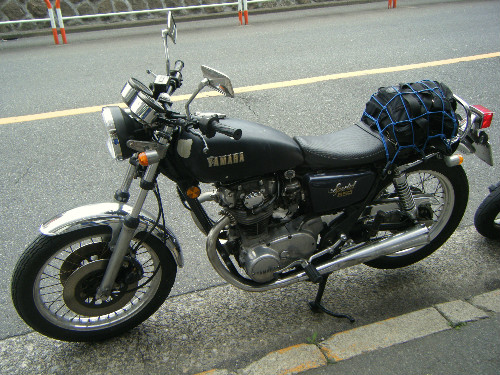 スタッフのバイクXS650